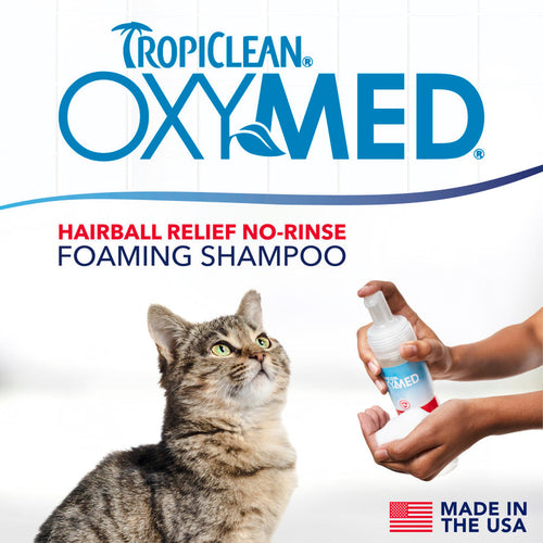 TropiClean OxyMed Waterless Dry Shampoo for Cats